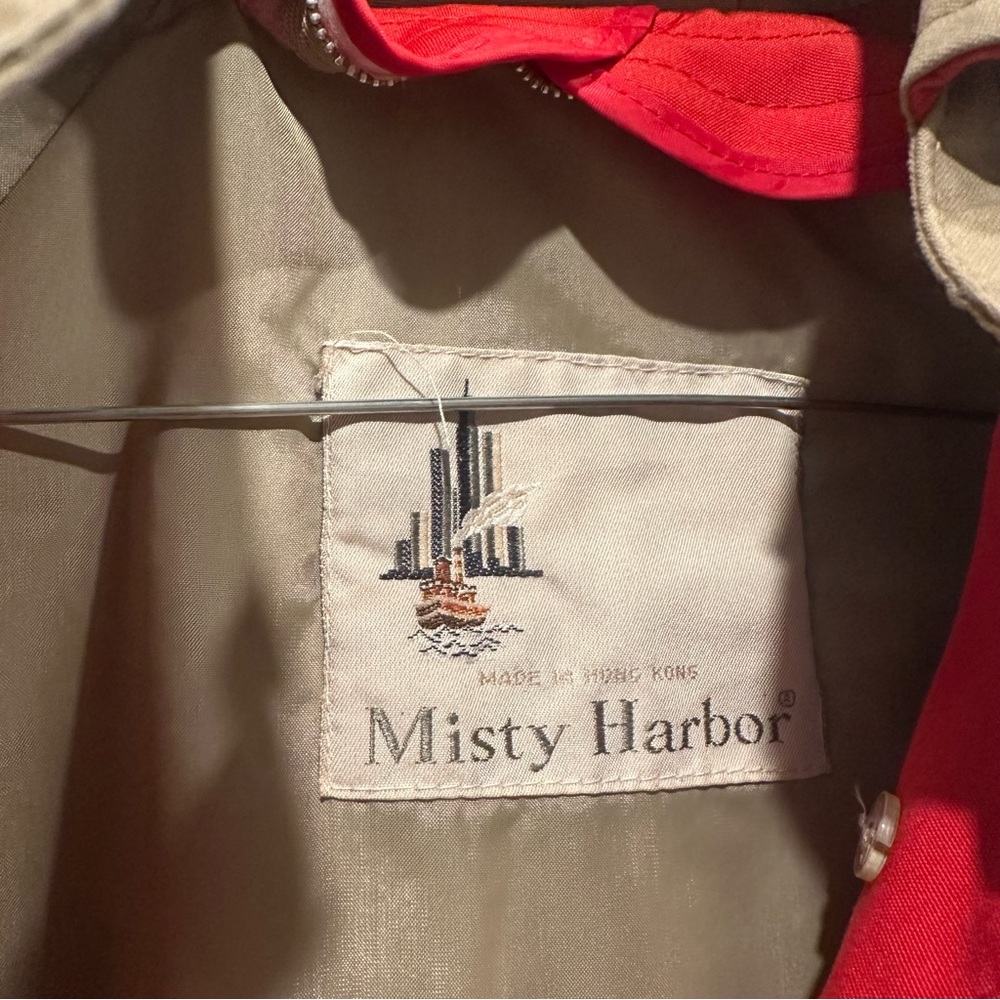 Misty Harbor Vintage Tan Trench Coat with removable liner - Picture 3 of 9